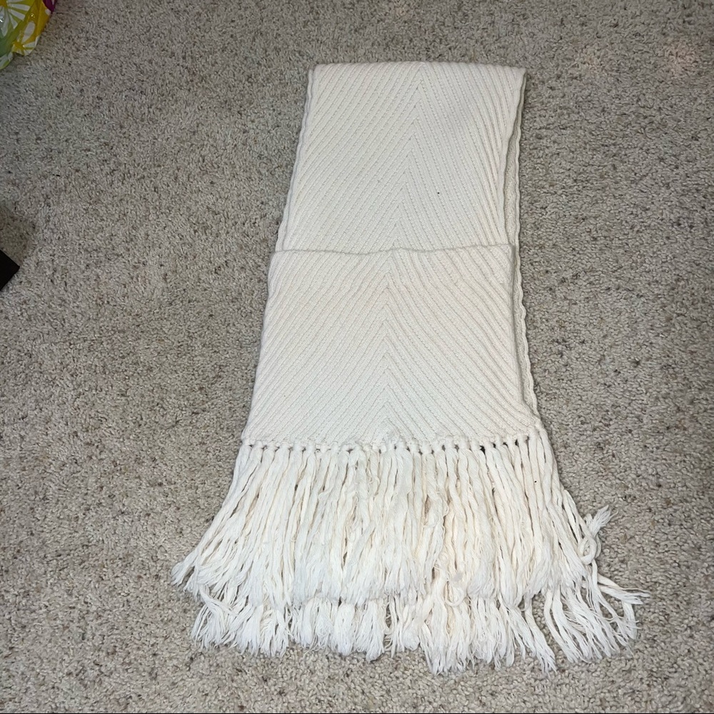 ✨LOUIS VUITTON✨ authenitc scarf